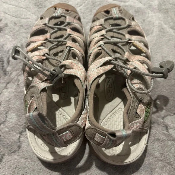 WOMEN'S KEEN WHISPER TAUPE/CORAL WATERPROOF HIKING/BEACH SANDAL SIZE 6 - Picture 4 of 8